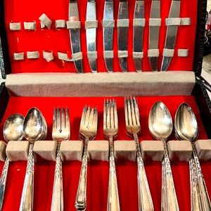 Vintage WMA Rogers silver ware